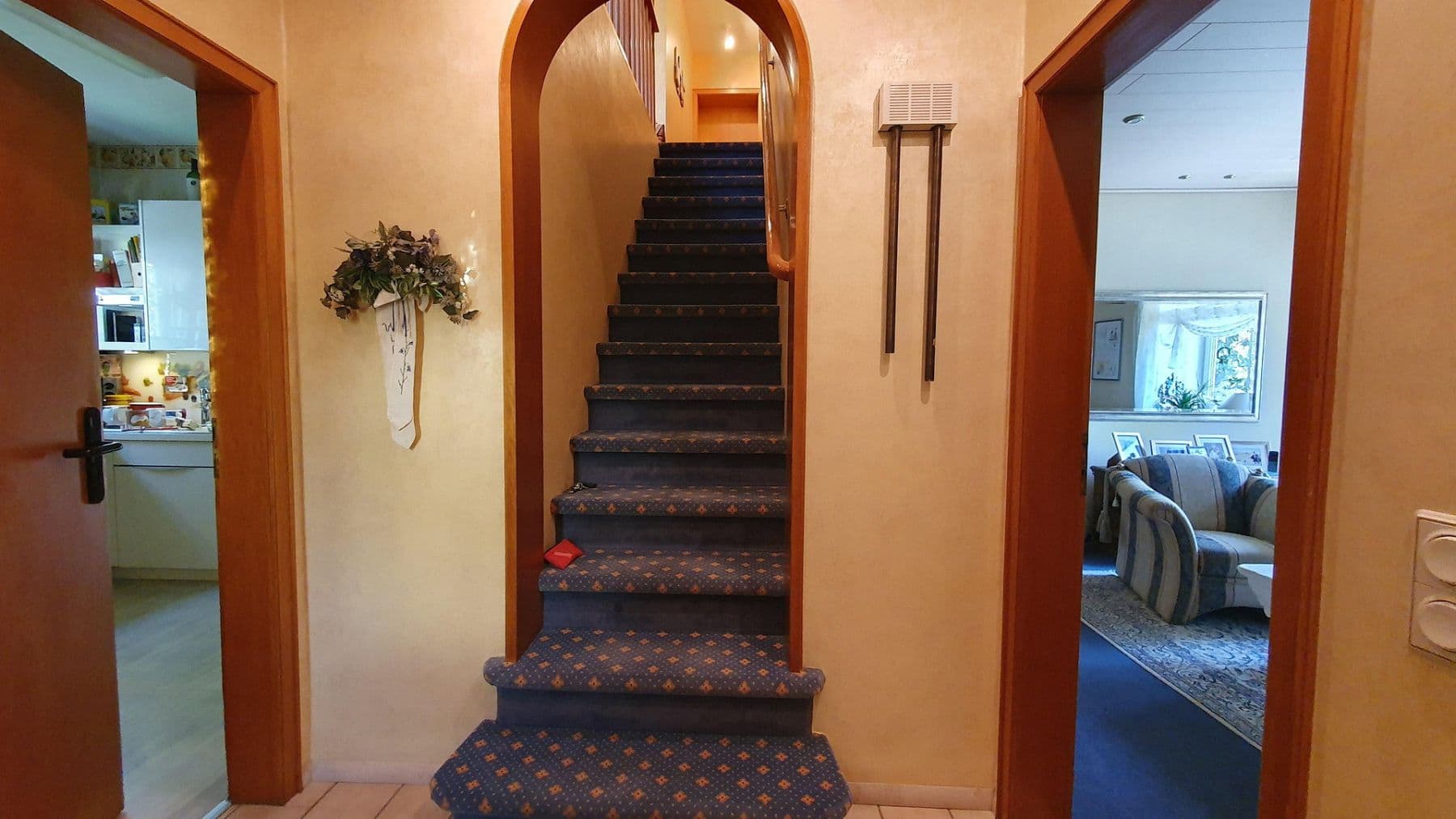 house for sale, 323 m², Remscheid, North Rhine-Westphalia house for sale, 323 m², Remscheid, North Rhine-Westphalia