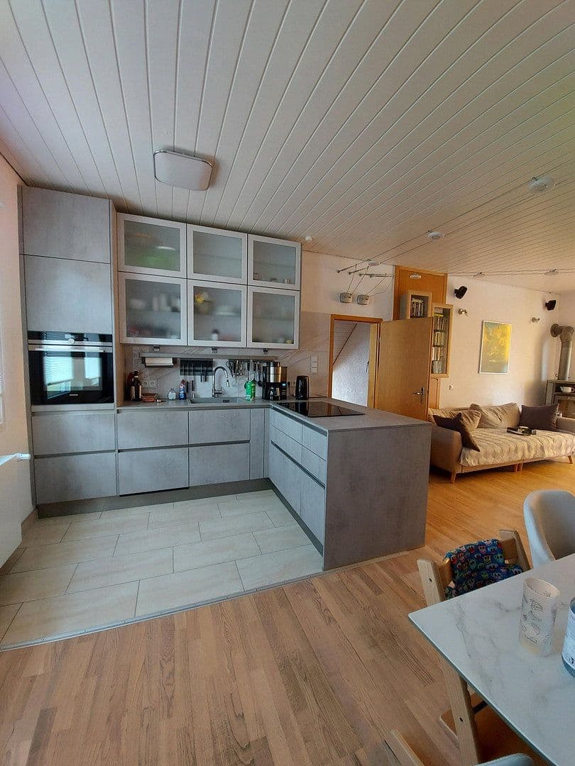 5 bedroom flat for sale, 124 m², Hattersheim am Main, Hesse 5 bedroom flat for sale, 124 m², Hattersheim am Main, Hesse