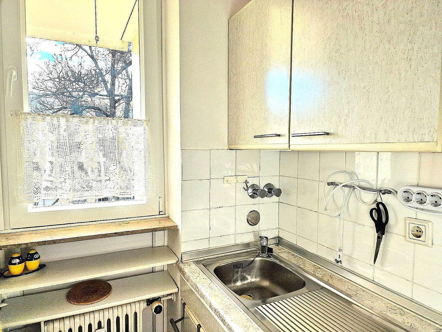 1 bedroom flat to rent, 35 m², Regina-Ullmann-Str., München, Bavaria 1 bedroom flat to rent, 35 m², Regina-Ullmann-Str., München, Bavaria