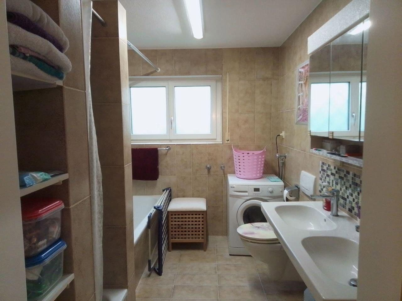 3 bedroom with open-plan kitchen flat for sale, 114 m², Büsingen am Hochrhein, Baden-Württemberg 3 bedroom with open-plan kitchen flat for sale, 114 m², Büsingen am Hochrhein, Baden-Württemberg