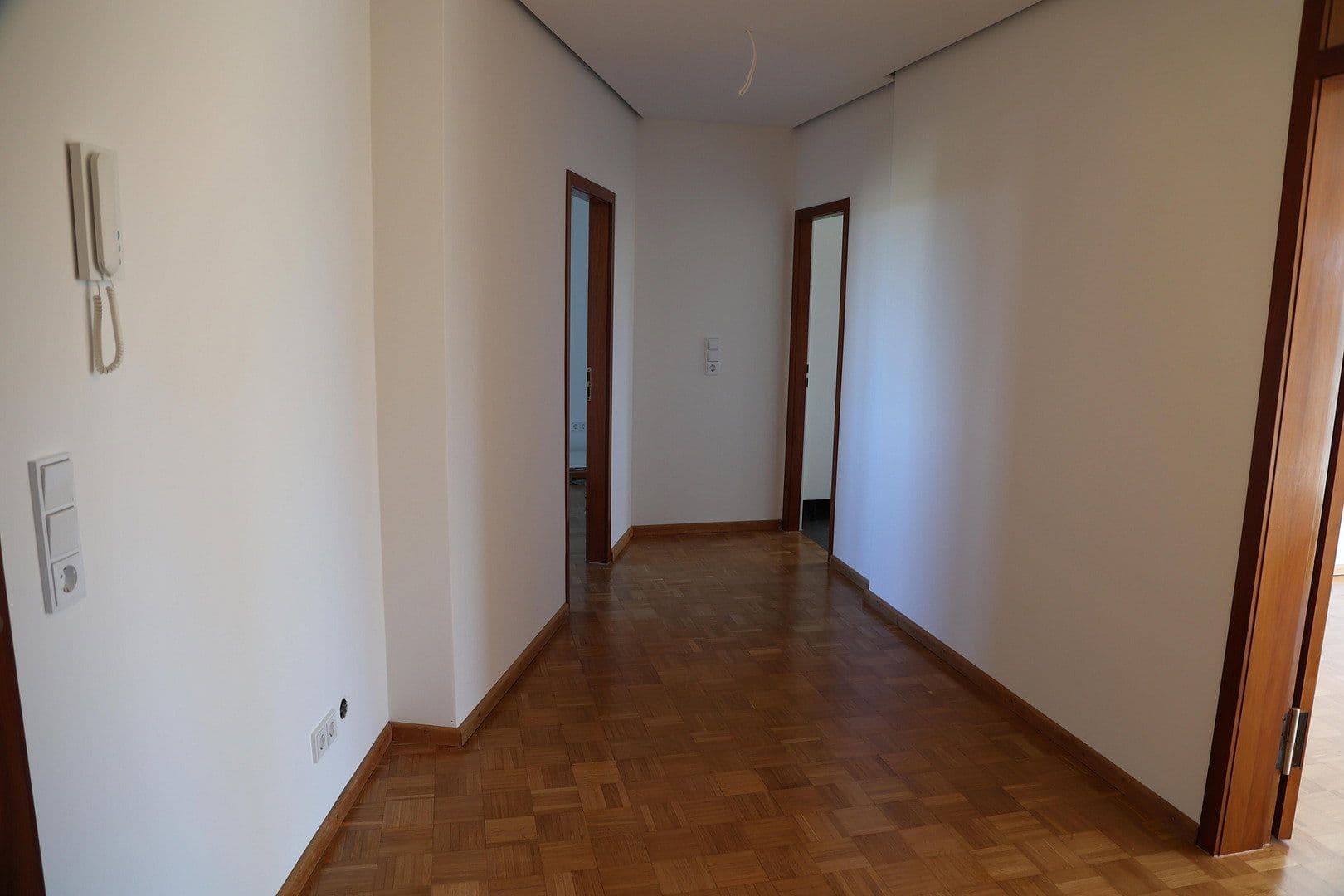 1 bedroom with open-plan kitchen flat to rent, 100 m², Taunusstraße 58, Böblingen, Baden-Württemberg 1 bedroom with open-plan kitchen flat to rent, 100 m², Taunusstraße 58, Böblingen, Baden-Württemberg