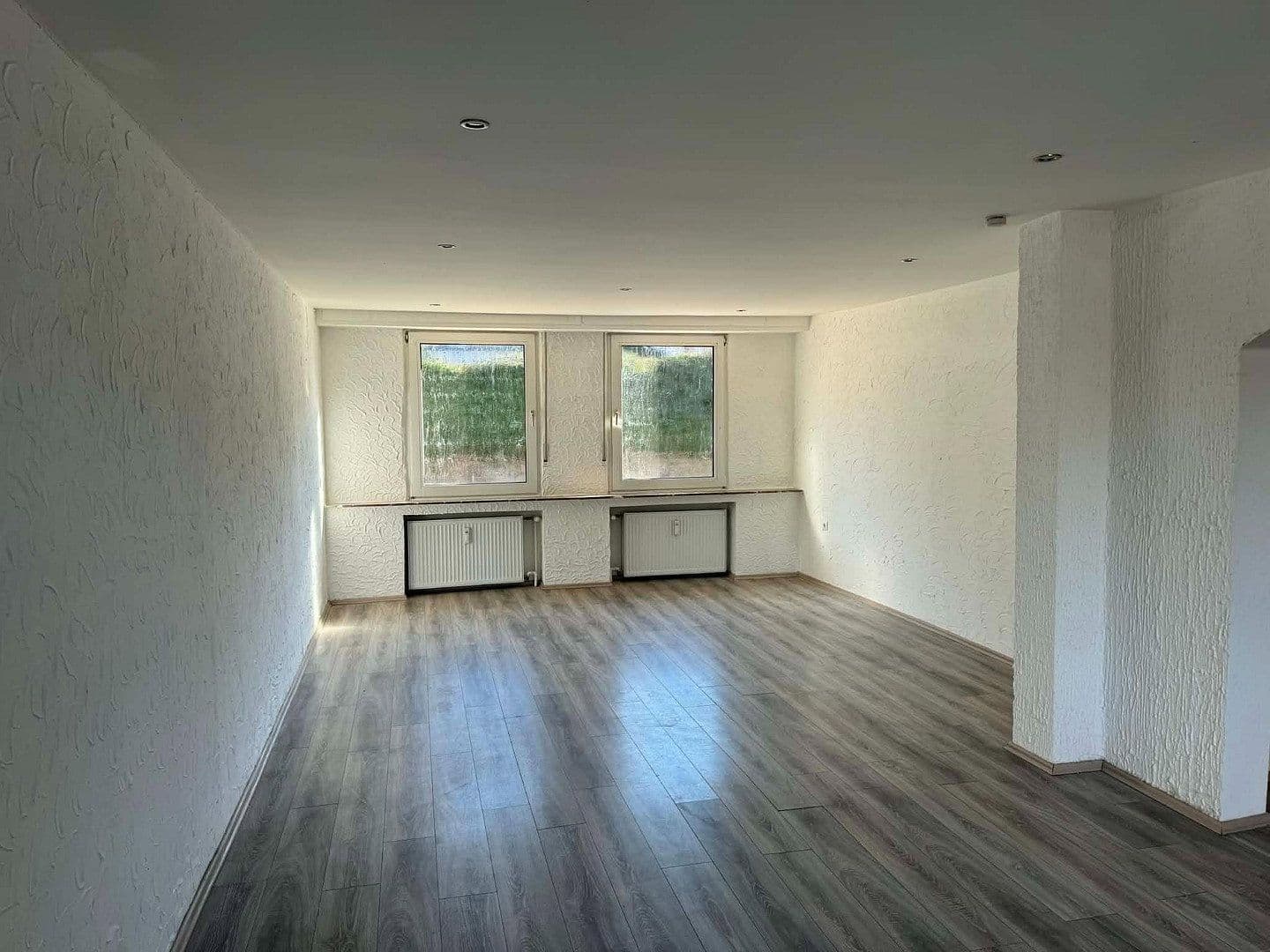 2 bedroom with open-plan kitchen flat to rent, 95 m², Bochum, North Rhine-Westphalia 2 bedroom with open-plan kitchen flat to rent, 95 m², Bochum, North Rhine-Westphalia