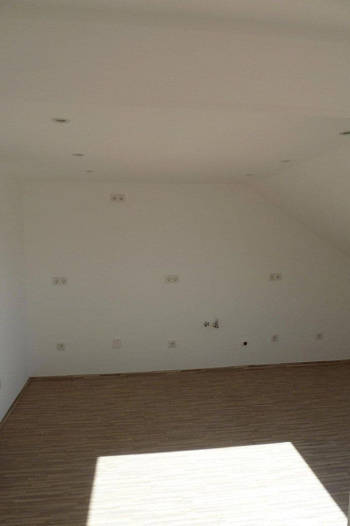 2 bedroom flat to rent, 37 m², Viktorstraße 10, Wuppertal, North Rhine-Westphalia 2 bedroom flat to rent, 37 m², Viktorstraße 10, Wuppertal, North Rhine-Westphalia
