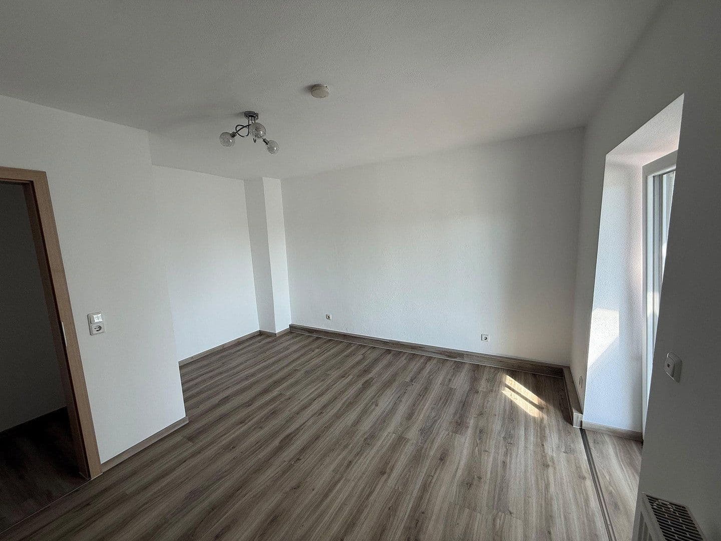 Studio flat to rent, 49 m², Siedlung 17 und 18, Deggendorf, Bavaria Studio flat to rent, 49 m², Siedlung 17 und 18, Deggendorf, Bavaria