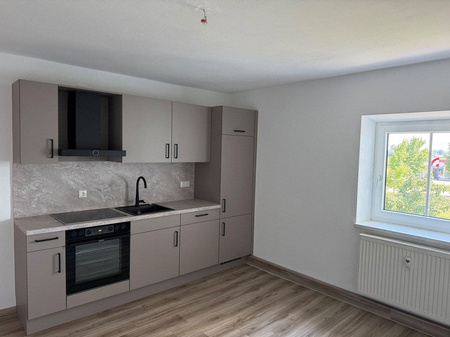 Studio flat to rent, 49 m², Siedlung 17 und 18, Deggendorf, Bavaria Studio flat to rent, 49 m², Siedlung 17 und 18, Deggendorf, Bavaria