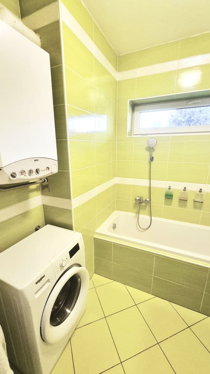 2 bedroom with open-plan kitchen flat for sale, 62 m², Brněnská Pole, Šlapanice, Jihomoravský Region 2 bedroom with open-plan kitchen flat for sale, 62 m², Brněnská Pole, Šlapanice, Jihomoravský Region