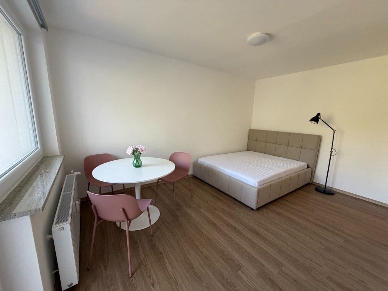 Studio flat to rent, 33 m², Pod Třebešínem, Prague, Prague Studio flat to rent, 33 m², Pod Třebešínem, Prague, Prague
