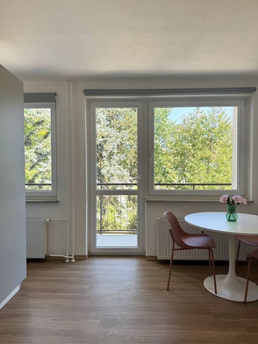 Studio flat to rent, 33 m², Pod Třebešínem, Prague, Prague Studio flat to rent, 33 m², Pod Třebešínem, Prague, Prague