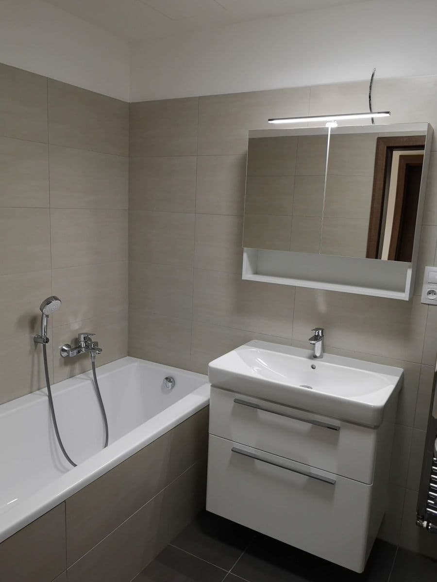 2 bedroom with open-plan kitchen flat to rent, 99 m², Poříčí, Brno, Jihomoravský Region 2 bedroom with open-plan kitchen flat to rent, 99 m², Poříčí, Brno, Jihomoravský Region