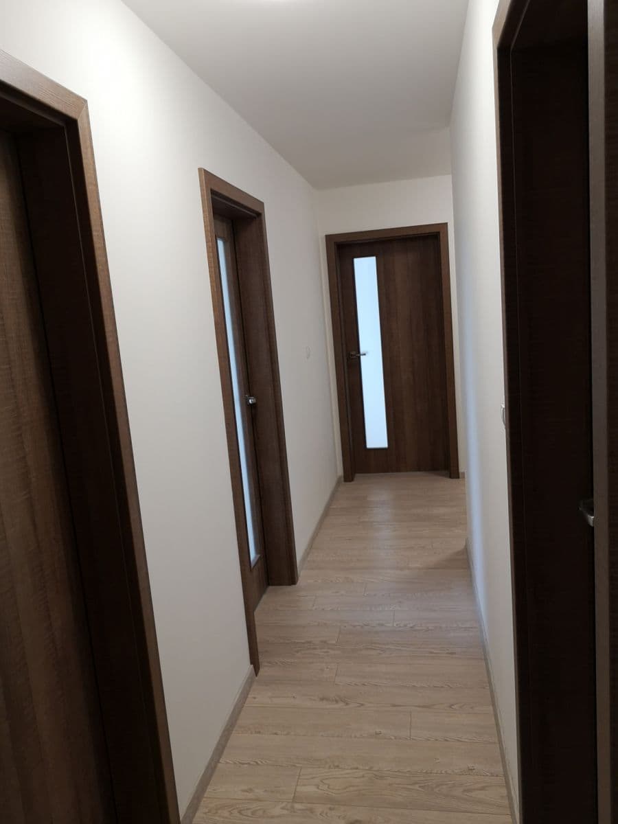 2 bedroom with open-plan kitchen flat to rent, 99 m², Poříčí, Brno, Jihomoravský Region 2 bedroom with open-plan kitchen flat to rent, 99 m², Poříčí, Brno, Jihomoravský Region