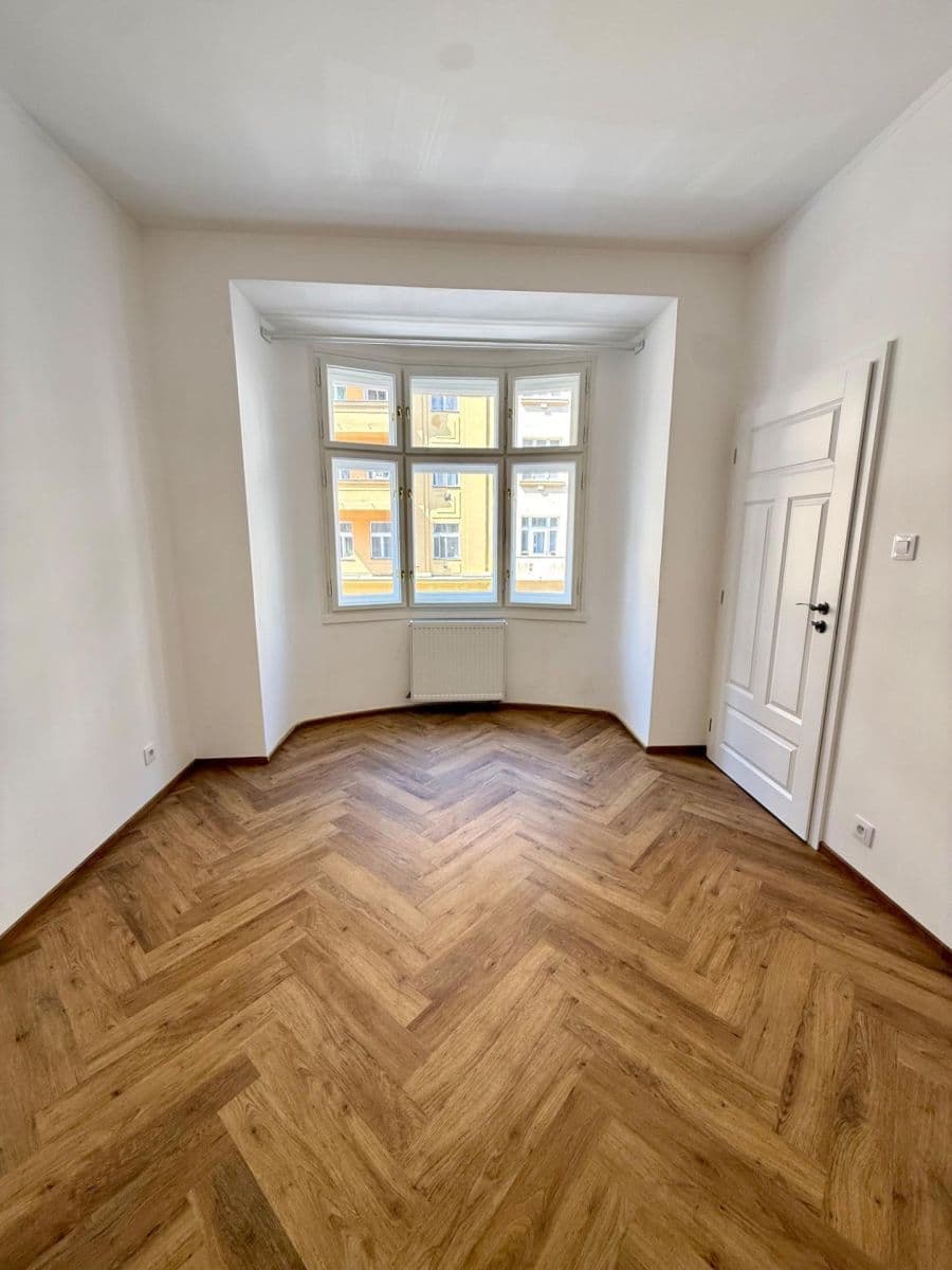 2 bedroom with open-plan kitchen flat to rent, 61 m², Žerotínova, Prague, Prague 2 bedroom with open-plan kitchen flat to rent, 61 m², Žerotínova, Prague, Prague