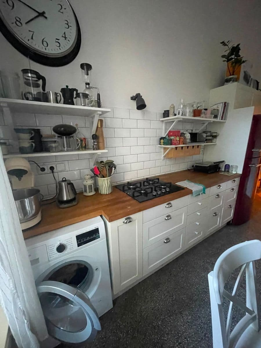 3 bedroom flat to rent, 78 m², Viktora Huga, Prague, Prague 3 bedroom flat to rent, 78 m², Viktora Huga, Prague, Prague