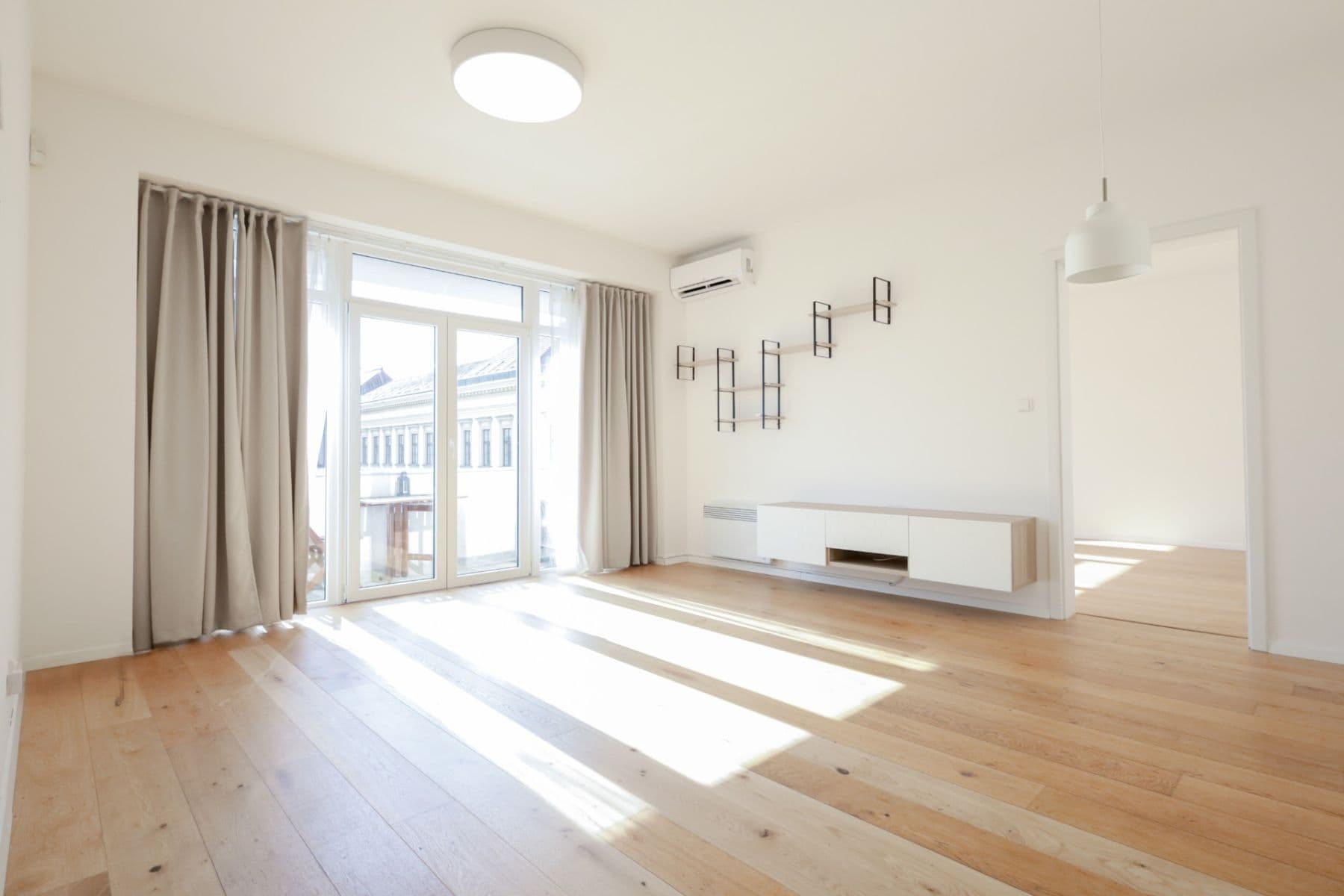 2 bedroom with open-plan kitchen flat for sale, 86 m², Francouzská, Brno, Jihomoravský Region 2 bedroom with open-plan kitchen flat for sale, 86 m², Francouzská, Brno, Jihomoravský Region