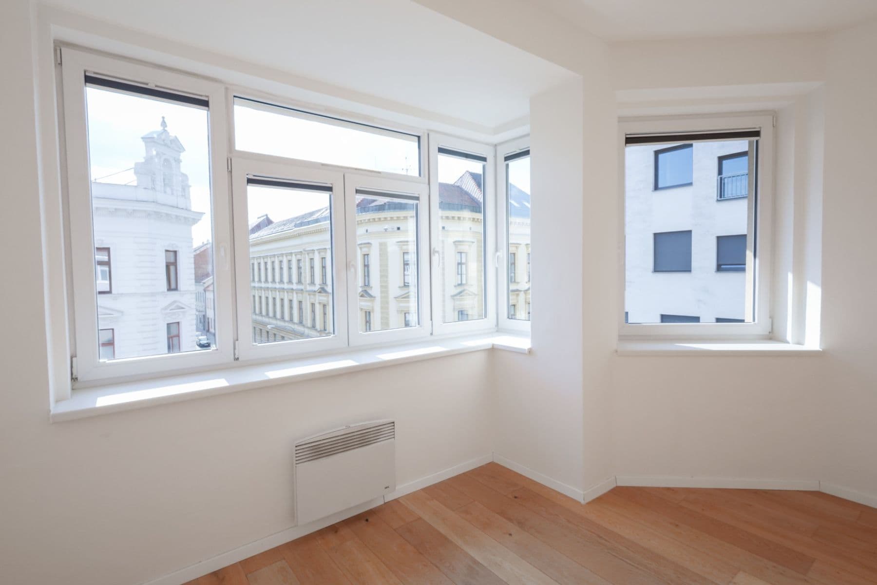 2 bedroom with open-plan kitchen flat for sale, 86 m², Francouzská, Brno, Jihomoravský Region 2 bedroom with open-plan kitchen flat for sale, 86 m², Francouzská, Brno, Jihomoravský Region