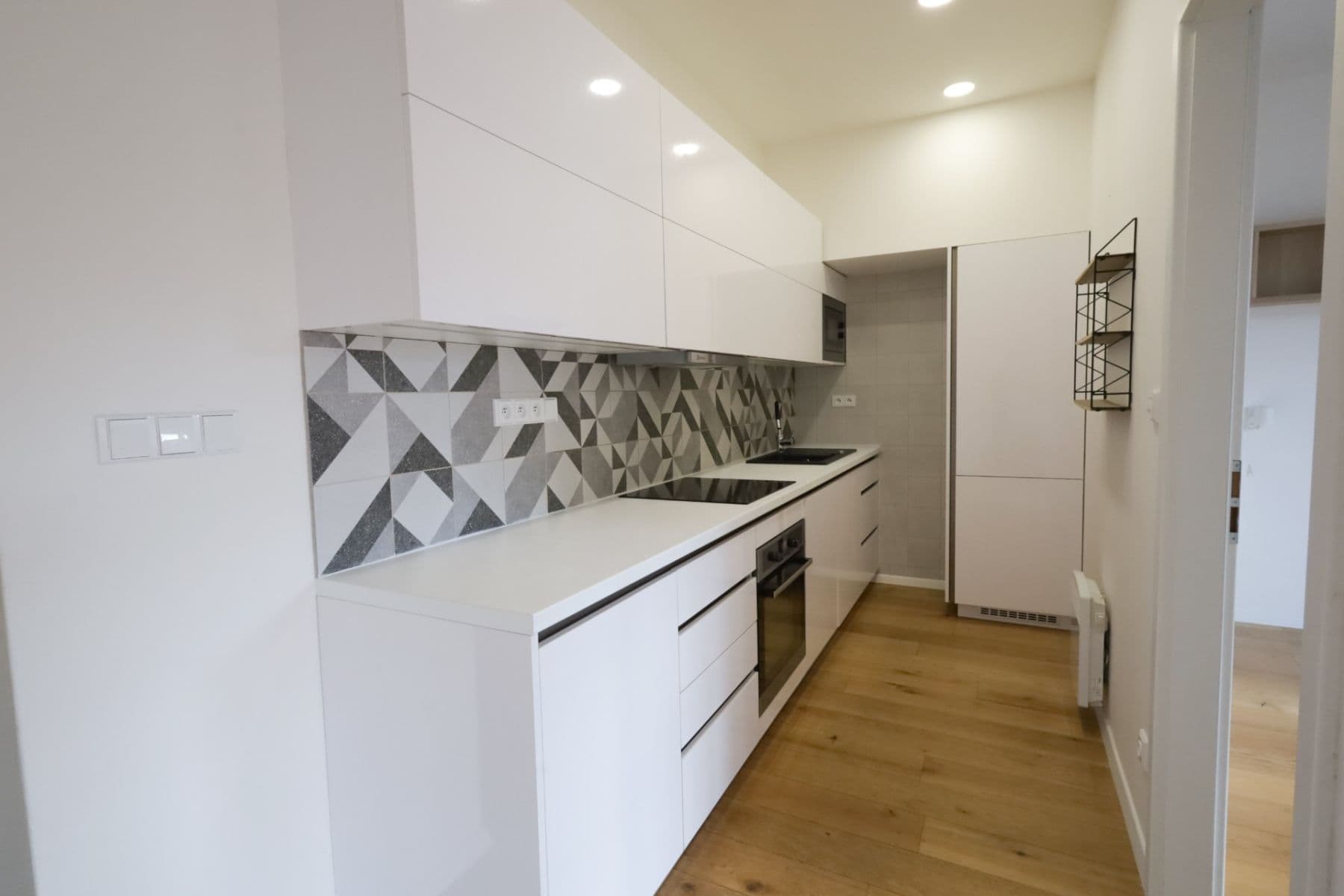 2 bedroom with open-plan kitchen flat for sale, 86 m², Francouzská, Brno, Jihomoravský Region 2 bedroom with open-plan kitchen flat for sale, 86 m², Francouzská, Brno, Jihomoravský Region