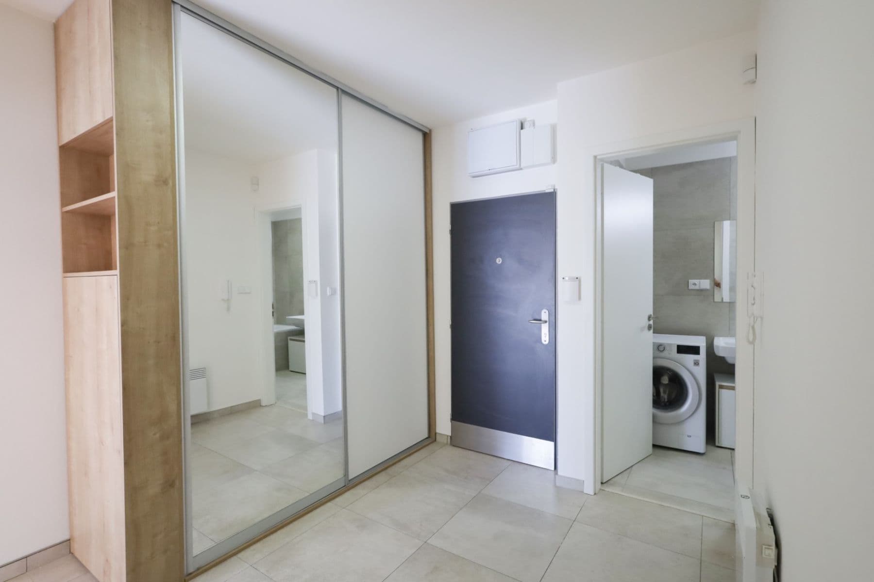 2 bedroom with open-plan kitchen flat for sale, 86 m², Francouzská, Brno, Jihomoravský Region 2 bedroom with open-plan kitchen flat for sale, 86 m², Francouzská, Brno, Jihomoravský Region