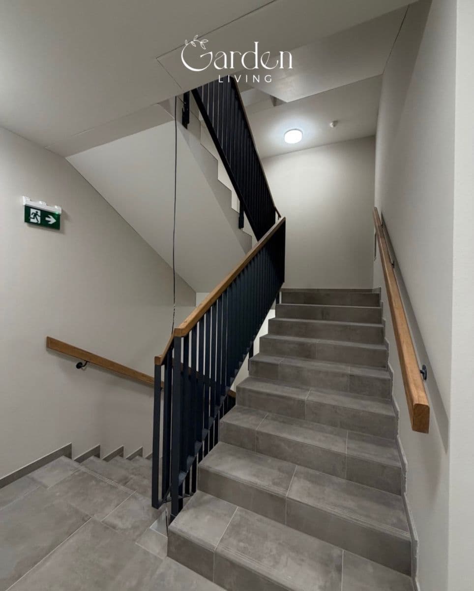1 bedroom with open-plan kitchen flat to rent, 34 m², Arnošta Valenty, Prague, Prague 1 bedroom with open-plan kitchen flat to rent, 34 m², Arnošta Valenty, Prague, Prague