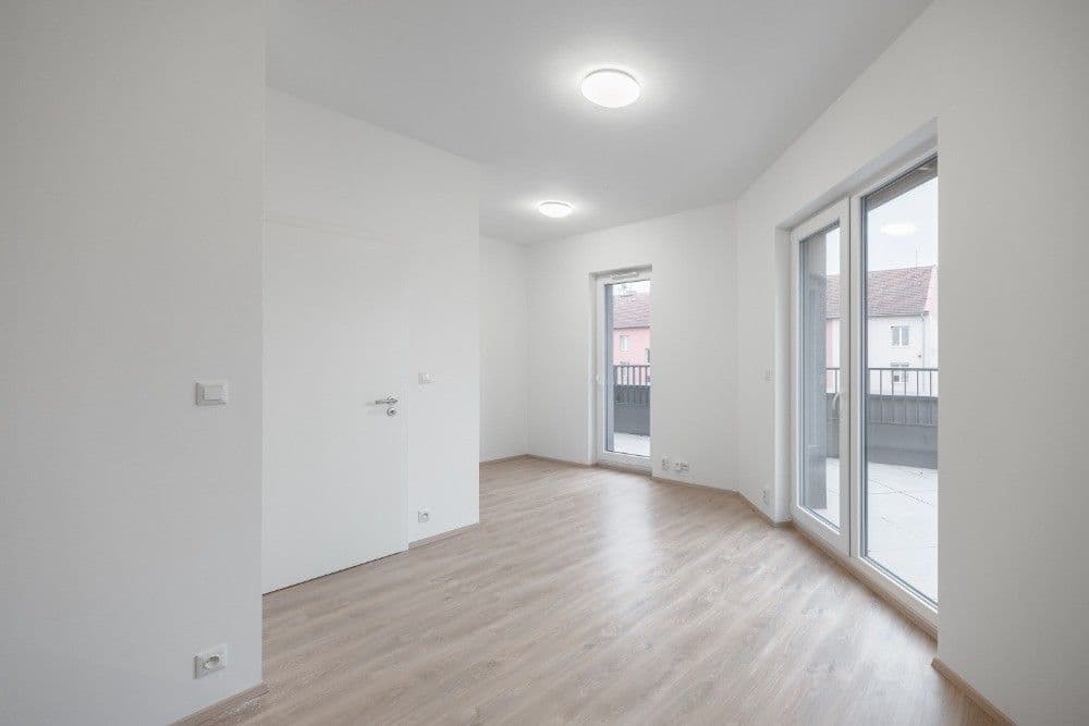Studio flat to rent, 29 m², Zámecká, Lovosice, Ústecký Region Studio flat to rent, 29 m², Zámecká, Lovosice, Ústecký Region