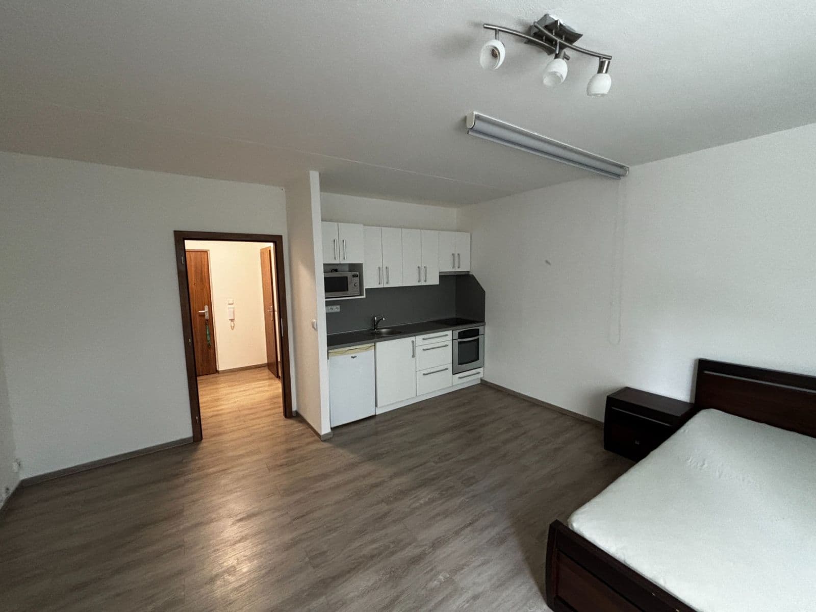 Studio flat to rent, 31 m², Bořetická, Brno, Jihomoravský Region Studio flat to rent, 31 m², Bořetická, Brno, Jihomoravský Region