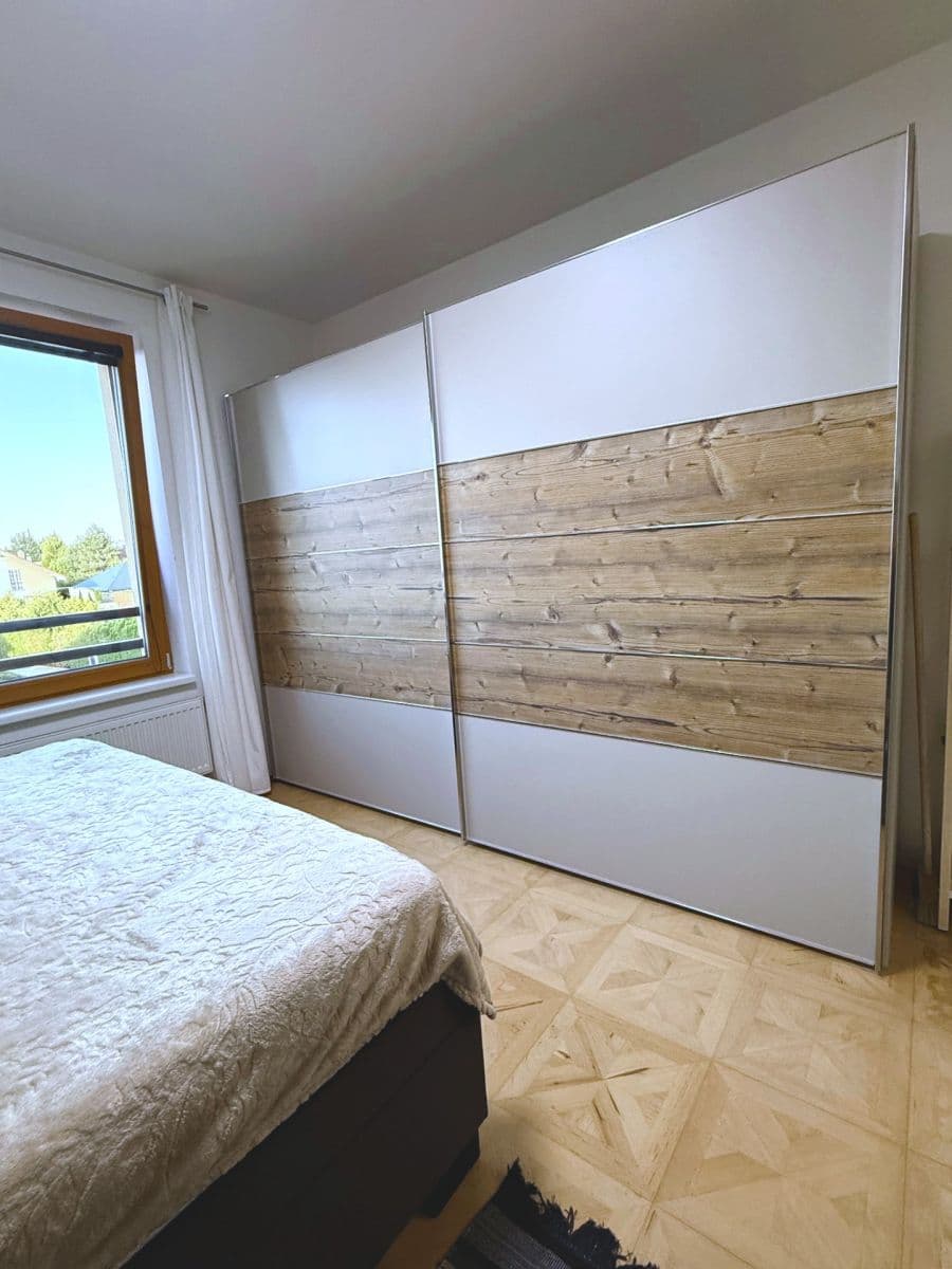1 bedroom with open-plan kitchen flat to rent, 54 m², Školní, Průhonice, Středočeský Region 1 bedroom with open-plan kitchen flat to rent, 54 m², Školní, Průhonice, Středočeský Region