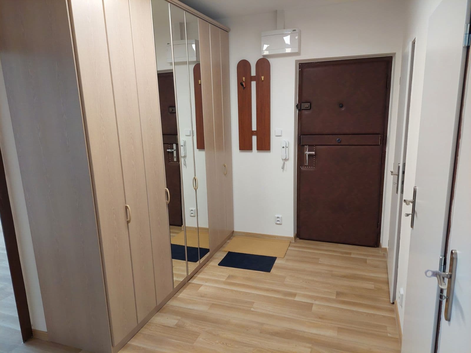 3 bedroom flat to rent, 77 m², Kryštofova, Prague, Prague 3 bedroom flat to rent, 77 m², Kryštofova, Prague, Prague
