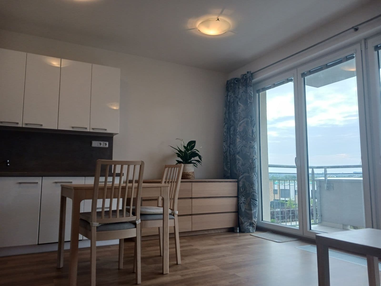 Studio flat to rent, 35 m², Toufarova, Prague, Prague Studio flat to rent, 35 m², Toufarova, Prague, Prague