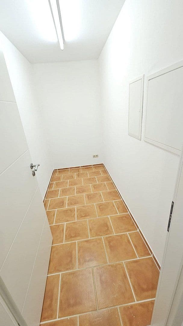 4 bedroom flat for sale, 93 m², Neunkirchen, Saarland 4 bedroom flat for sale, 93 m², Neunkirchen, Saarland