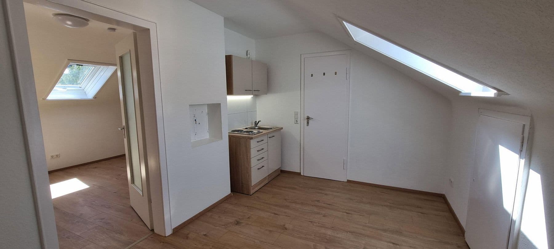 Studio flat to rent, 36 m², Breitscheidstraße 93 A, Stuttgart, Baden-Württemberg Studio flat to rent, 36 m², Breitscheidstraße 93 A, Stuttgart, Baden-Württemberg