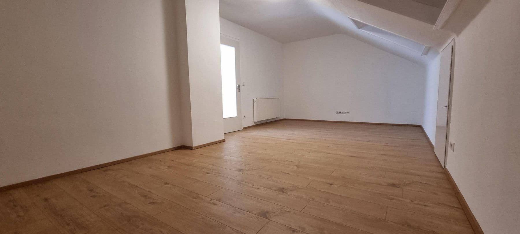Studio flat to rent, 36 m², Breitscheidstraße 93 A, Stuttgart, Baden-Württemberg Studio flat to rent, 36 m², Breitscheidstraße 93 A, Stuttgart, Baden-Württemberg