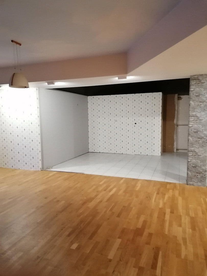 non-residential property to rent, 350 m², Ludweilerstraße 18+20, Großrosseln, Saarland non-residential property to rent, 350 m², Ludweilerstraße 18+20, Großrosseln, Saarland