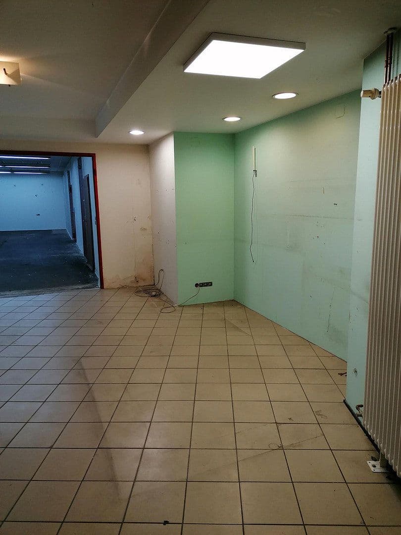 non-residential property to rent, 350 m², Ludweilerstraße 18+20, Großrosseln, Saarland non-residential property to rent, 350 m², Ludweilerstraße 18+20, Großrosseln, Saarland