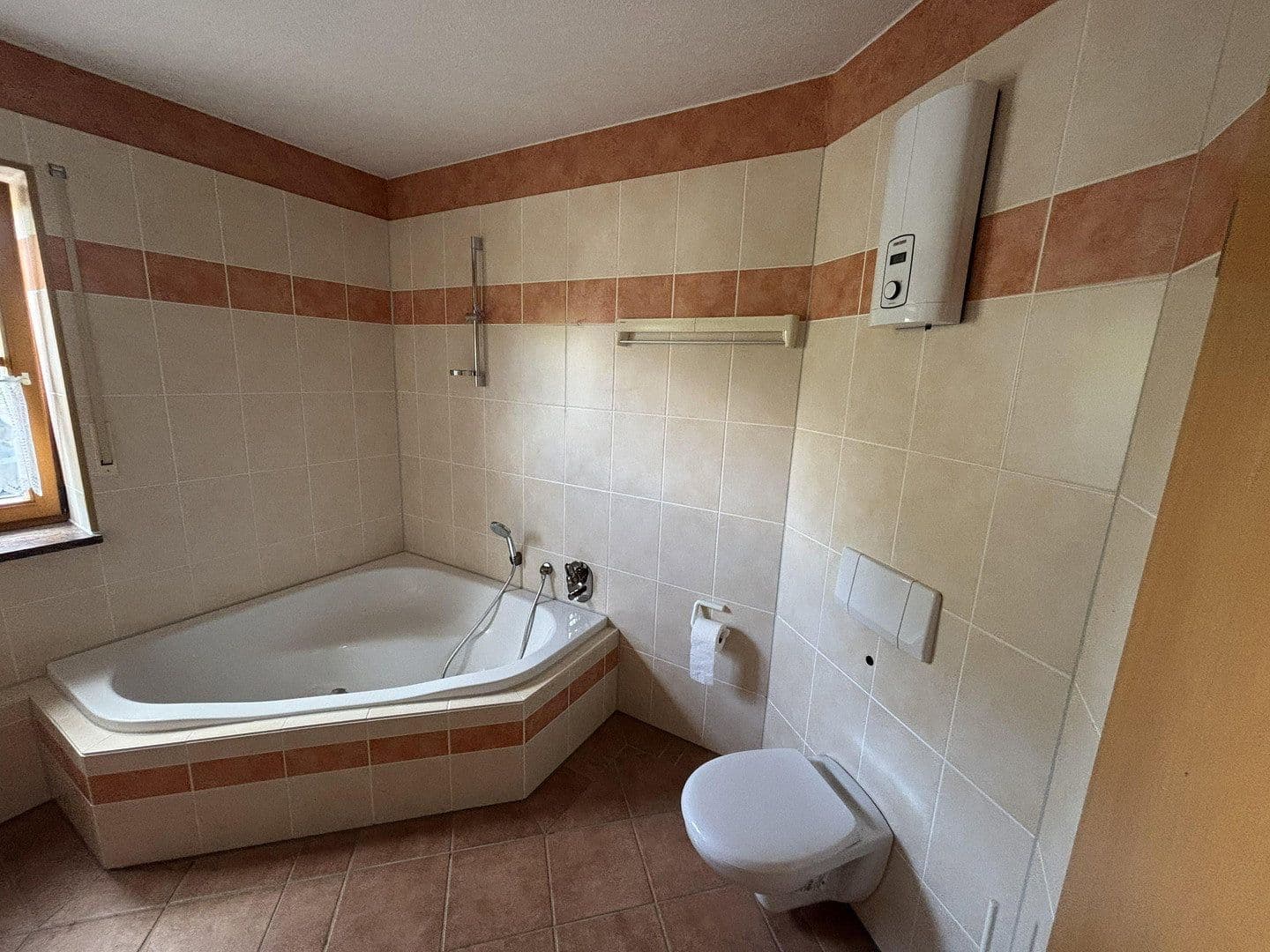 house for sale, 235 m², Neunkirchen-Seelscheid, North Rhine-Westphalia house for sale, 235 m², Neunkirchen-Seelscheid, North Rhine-Westphalia