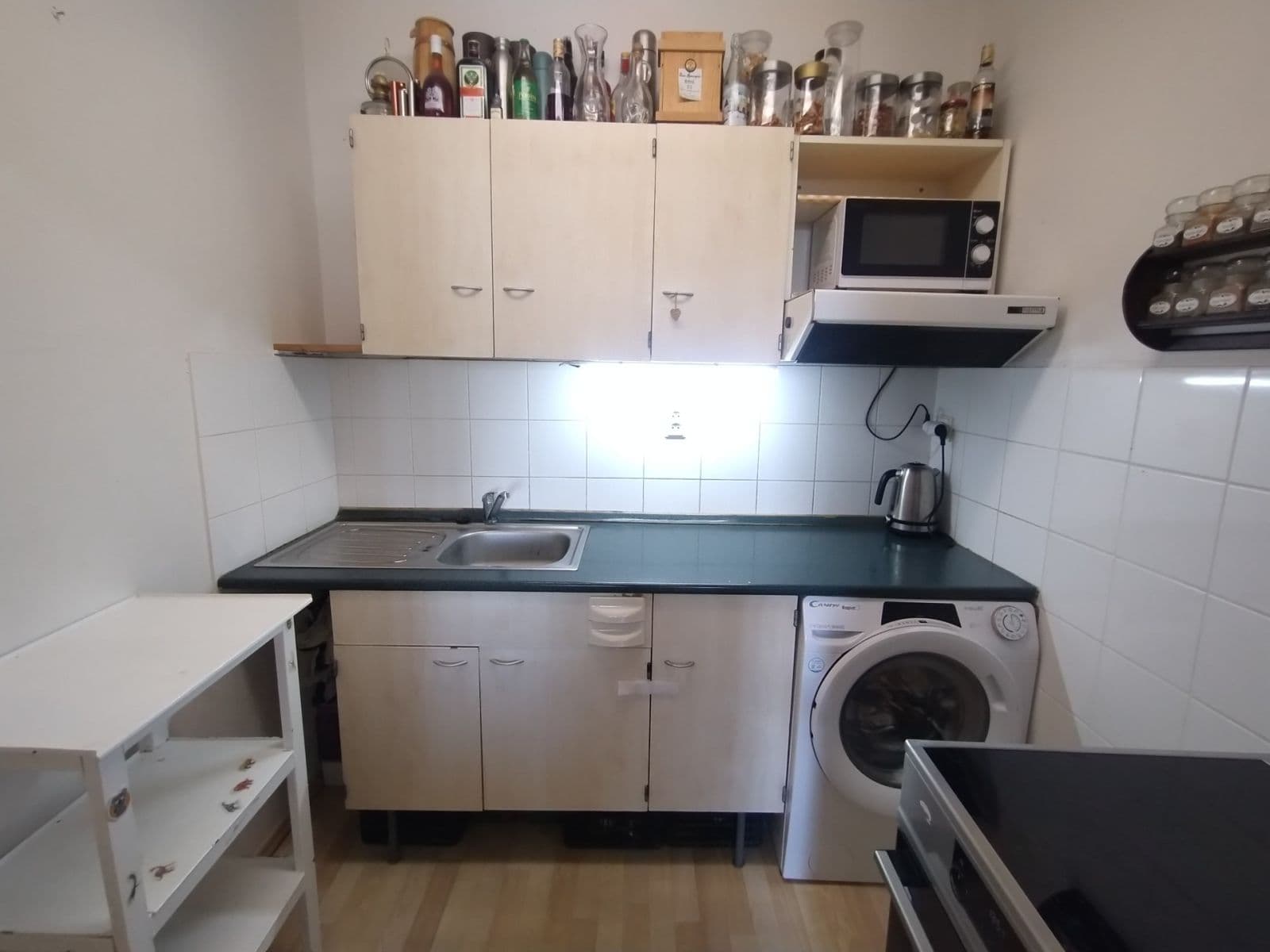 1 bedroom with open-plan kitchen flat for sale, 42 m², Kostřínská, Prague, Prague 1 bedroom with open-plan kitchen flat for sale, 42 m², Kostřínská, Prague, Prague