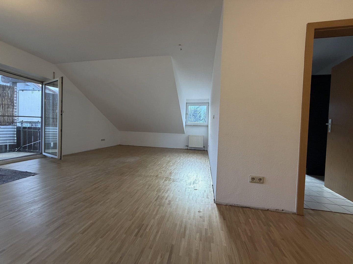 3 bedroom flat to rent, 91 m², Cleebronn, Baden-Württemberg 3 bedroom flat to rent, 91 m², Cleebronn, Baden-Württemberg