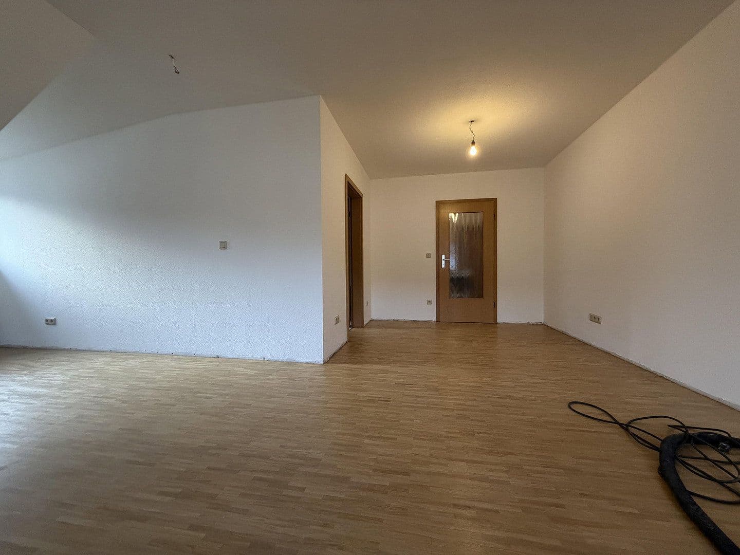 3 bedroom flat to rent, 91 m², Cleebronn, Baden-Württemberg 3 bedroom flat to rent, 91 m², Cleebronn, Baden-Württemberg