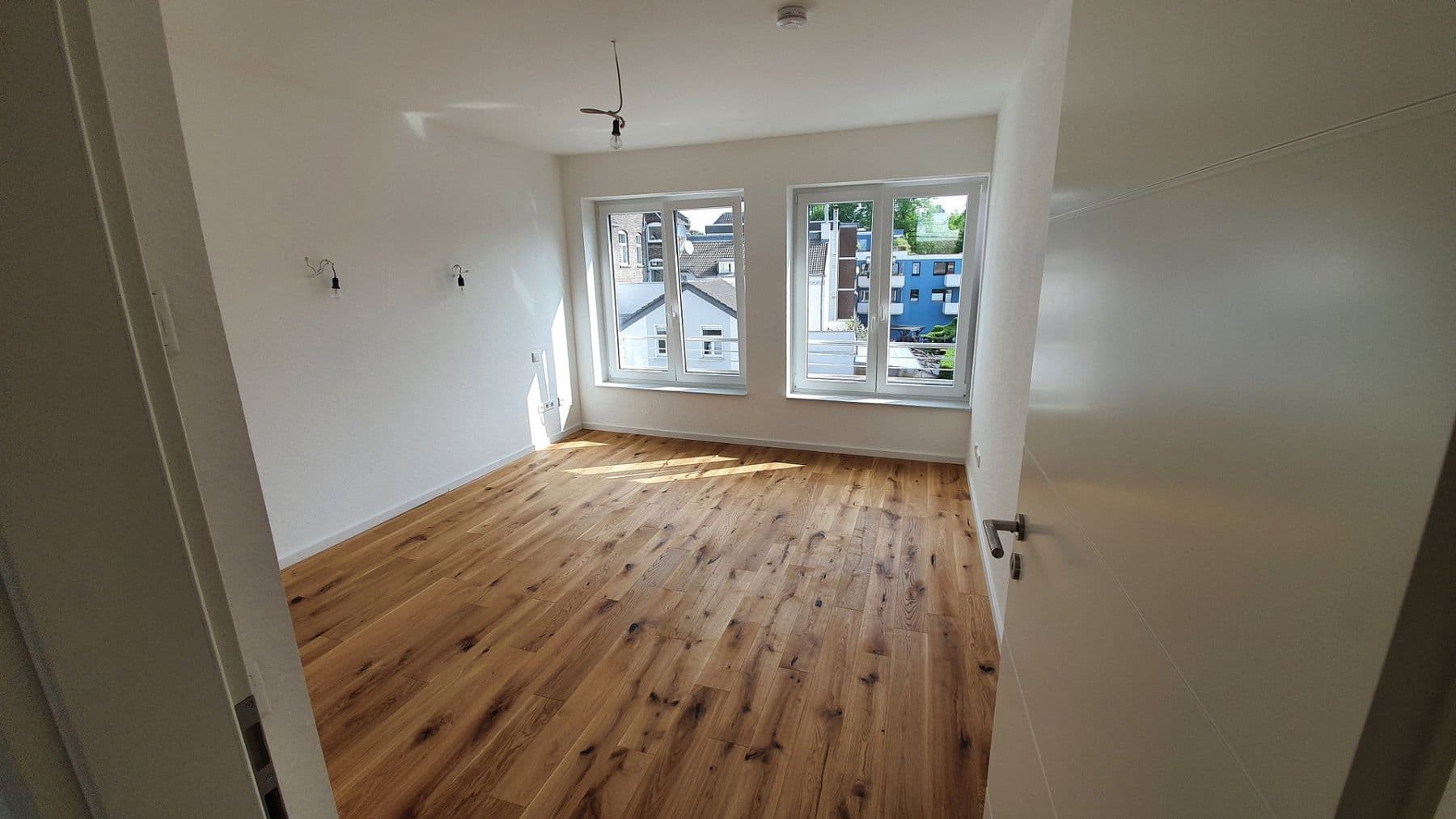 2 bedroom with open-plan kitchen flat to rent, 118 m², Wehrstr. 2b, Hilden, North Rhine-Westphalia 2 bedroom with open-plan kitchen flat to rent, 118 m², Wehrstr. 2b, Hilden, North Rhine-Westphalia