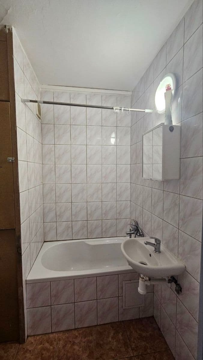 1 bedroom with open-plan kitchen flat for sale, 39 m², Horská, Tanvald, Liberecký Region 1 bedroom with open-plan kitchen flat for sale, 39 m², Horská, Tanvald, Liberecký Region