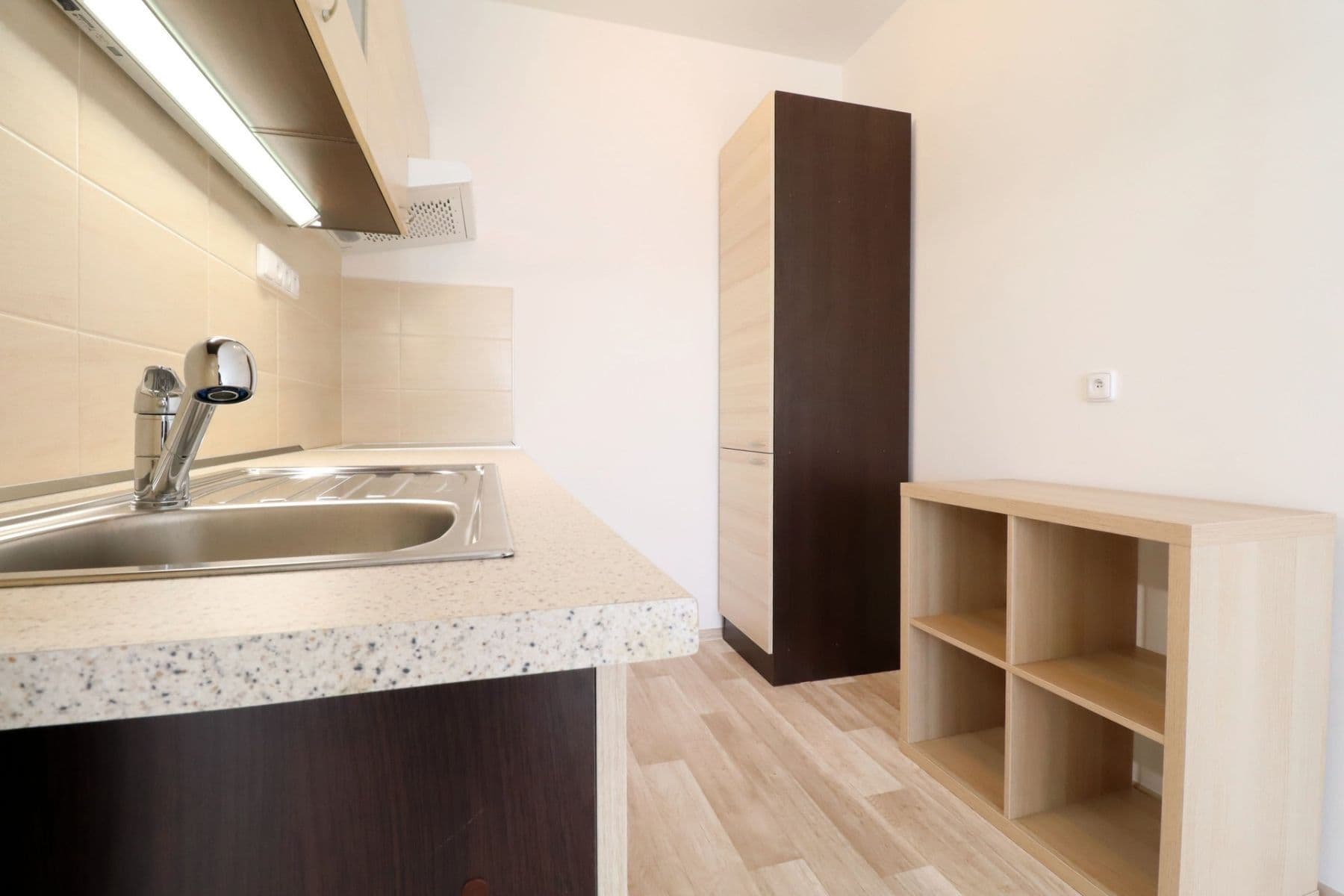 1 bedroom with open-plan kitchen flat to rent, 45 m², Bellušova, Prague, Prague 1 bedroom with open-plan kitchen flat to rent, 45 m², Bellušova, Prague, Prague