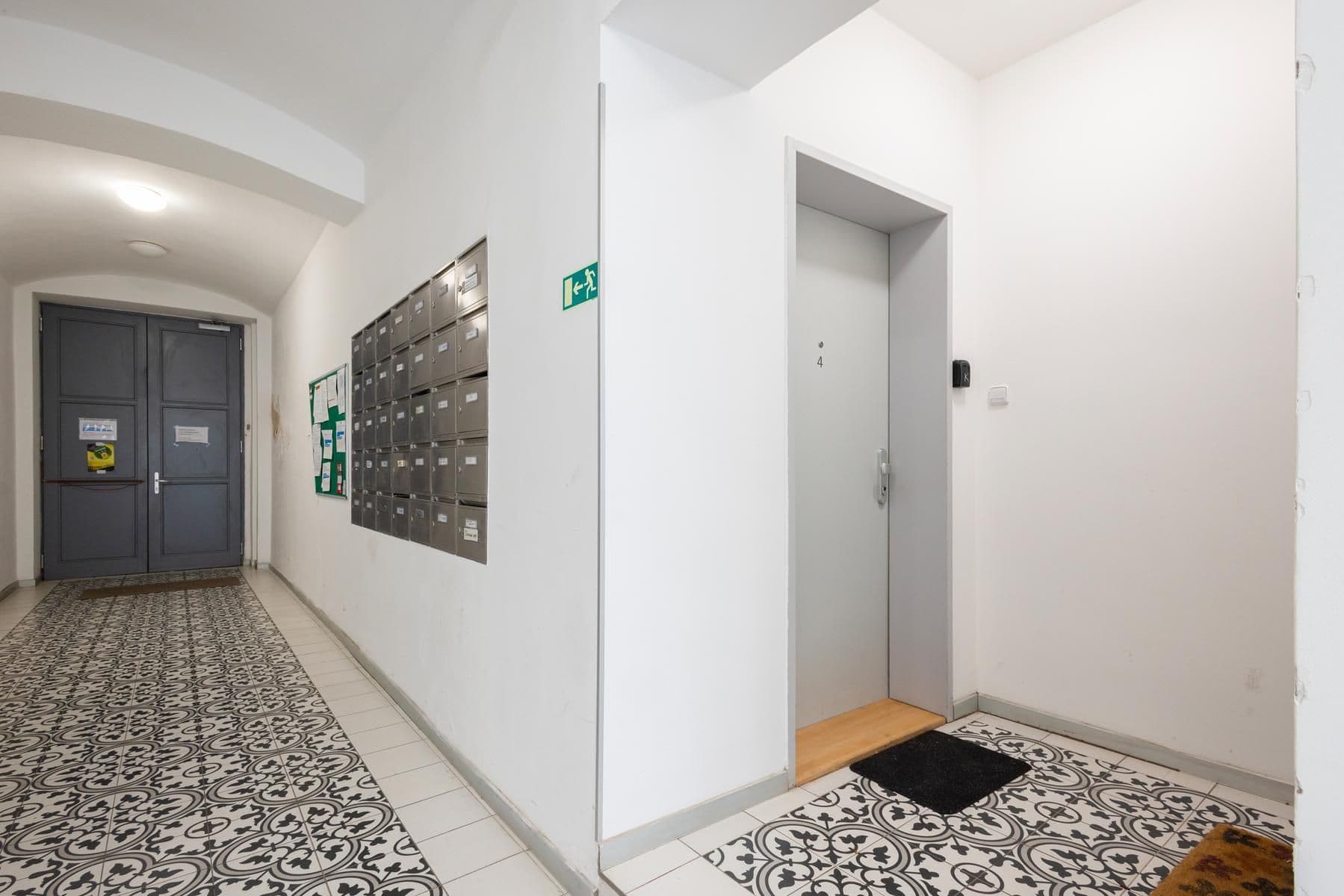 1 bedroom with open-plan kitchen flat for sale, 40 m², Cimburkova, Prague, Prague 1 bedroom with open-plan kitchen flat for sale, 40 m², Cimburkova, Prague, Prague