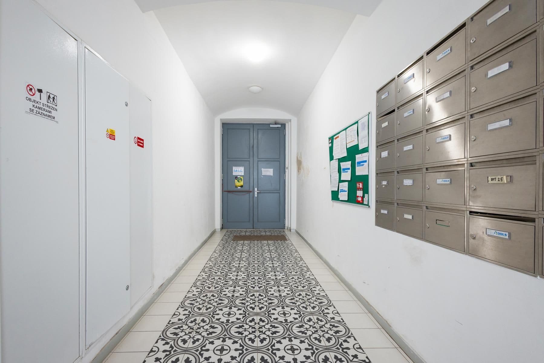 1 bedroom with open-plan kitchen flat for sale, 40 m², Cimburkova, Prague, Prague 1 bedroom with open-plan kitchen flat for sale, 40 m², Cimburkova, Prague, Prague