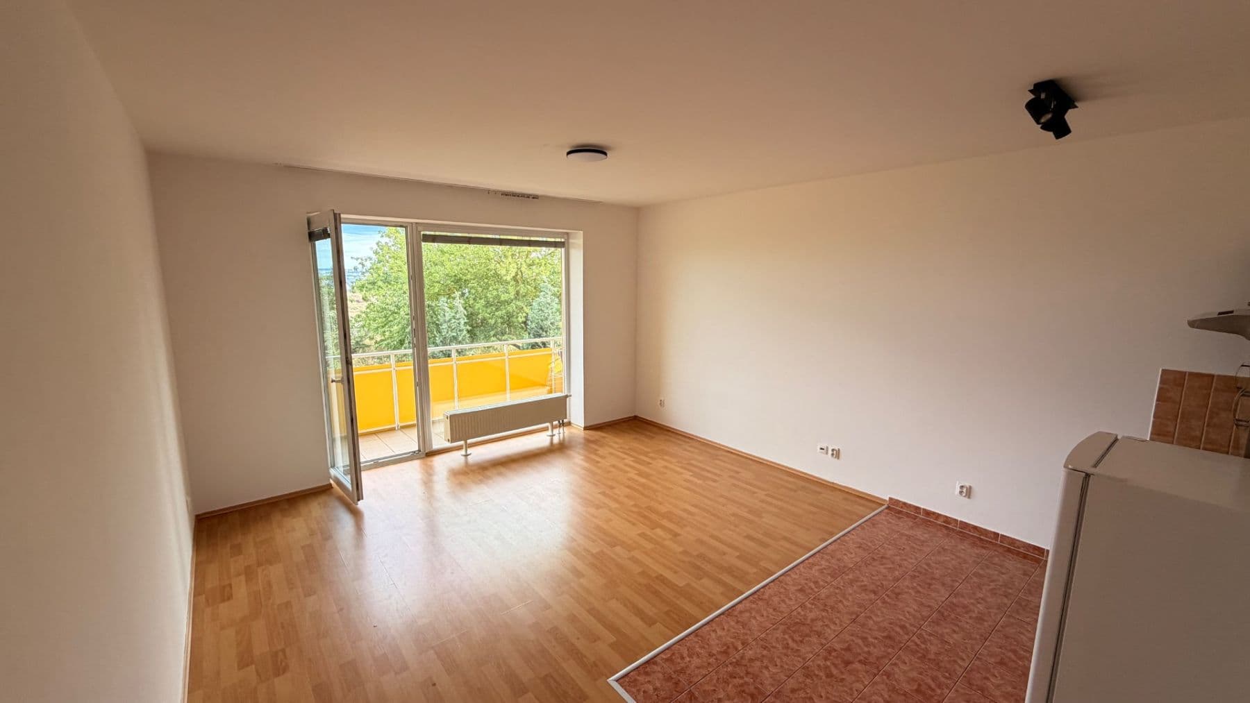 Studio flat to rent, 35 m², Sicherova, Prague, Prague Studio flat to rent, 35 m², Sicherova, Prague, Prague