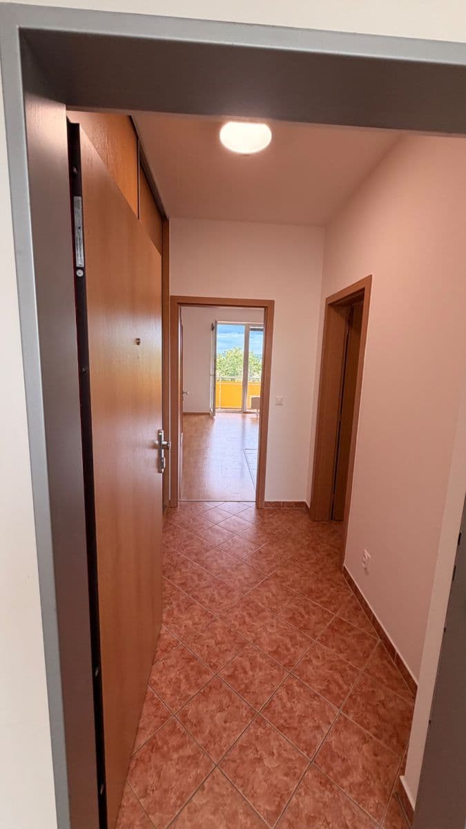 Studio flat to rent, 35 m², Sicherova, Prague, Prague Studio flat to rent, 35 m², Sicherova, Prague, Prague