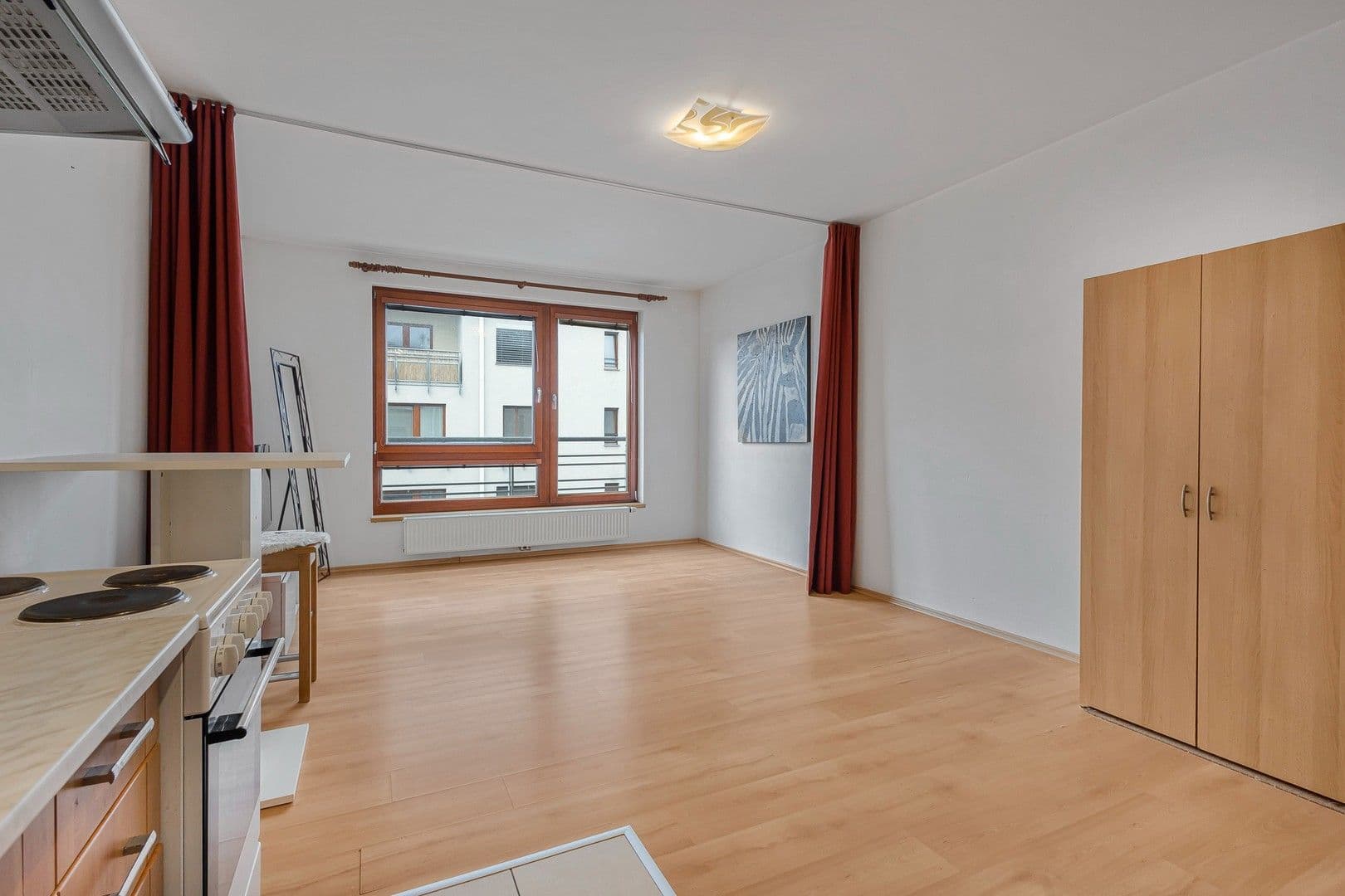 Studio flat to rent, 34 m², Jana Přibíka, Prague, Prague Studio flat to rent, 34 m², Jana Přibíka, Prague, Prague