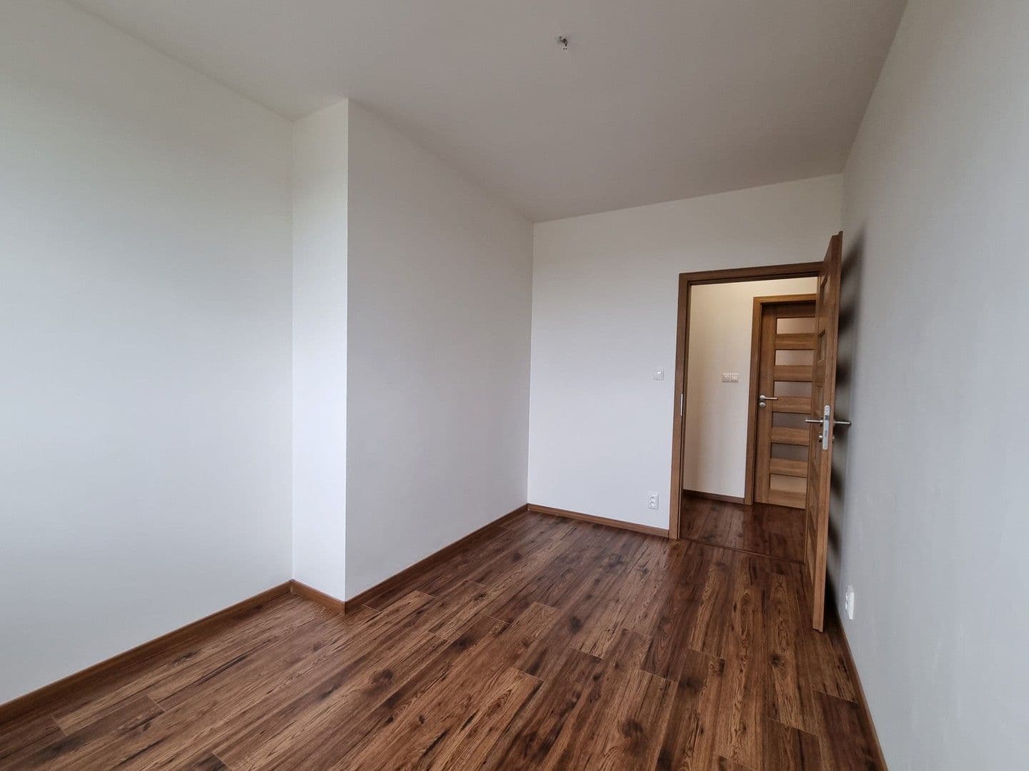 2 bedroom with open-plan kitchen flat to rent, 54 m², V Honech, Klecany, Středočeský Region 2 bedroom with open-plan kitchen flat to rent, 54 m², V Honech, Klecany, Středočeský Region