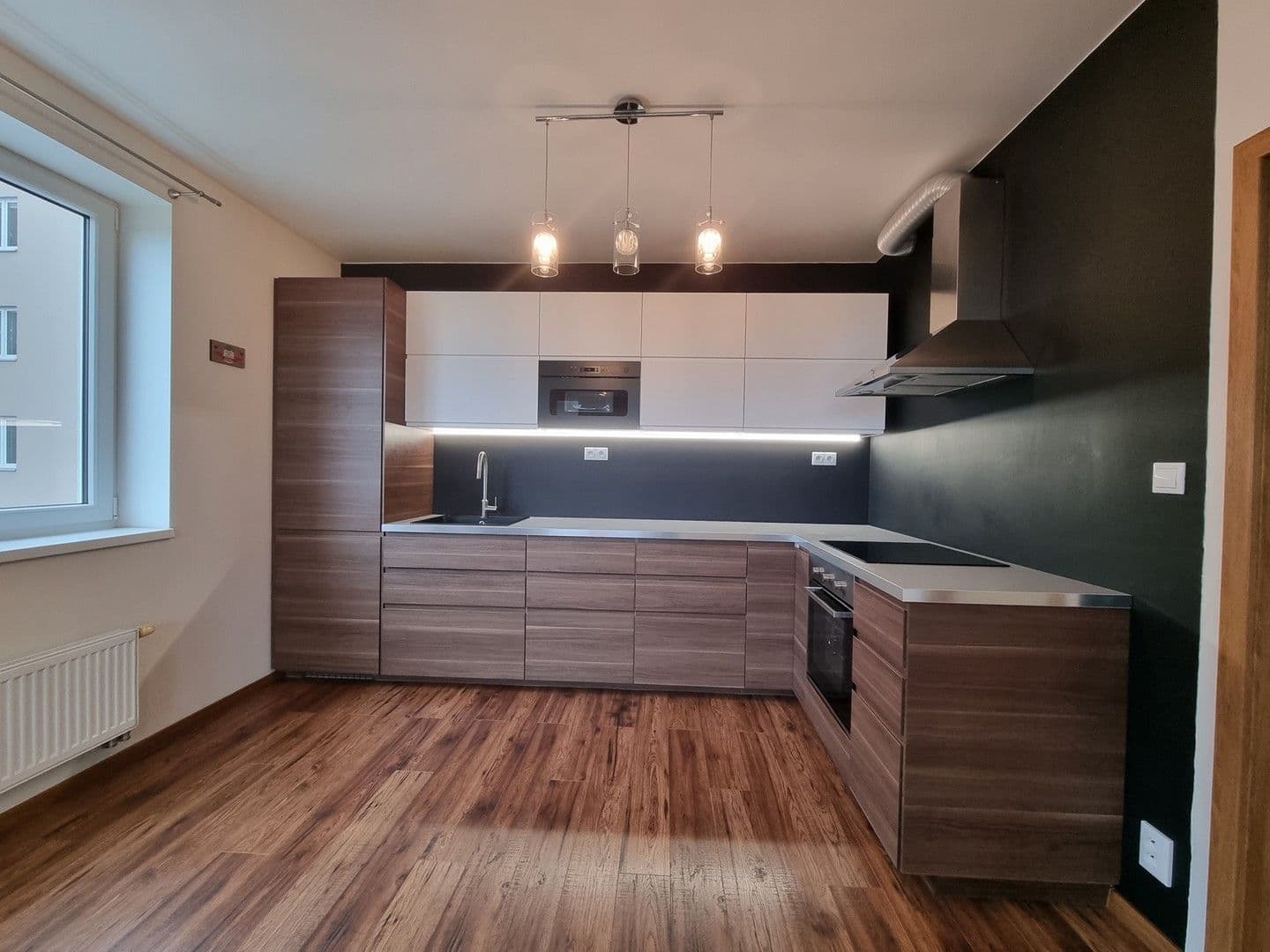 2 bedroom with open-plan kitchen flat to rent, 54 m², V Honech, Klecany, Středočeský Region 2 bedroom with open-plan kitchen flat to rent, 54 m², V Honech, Klecany, Středočeský Region