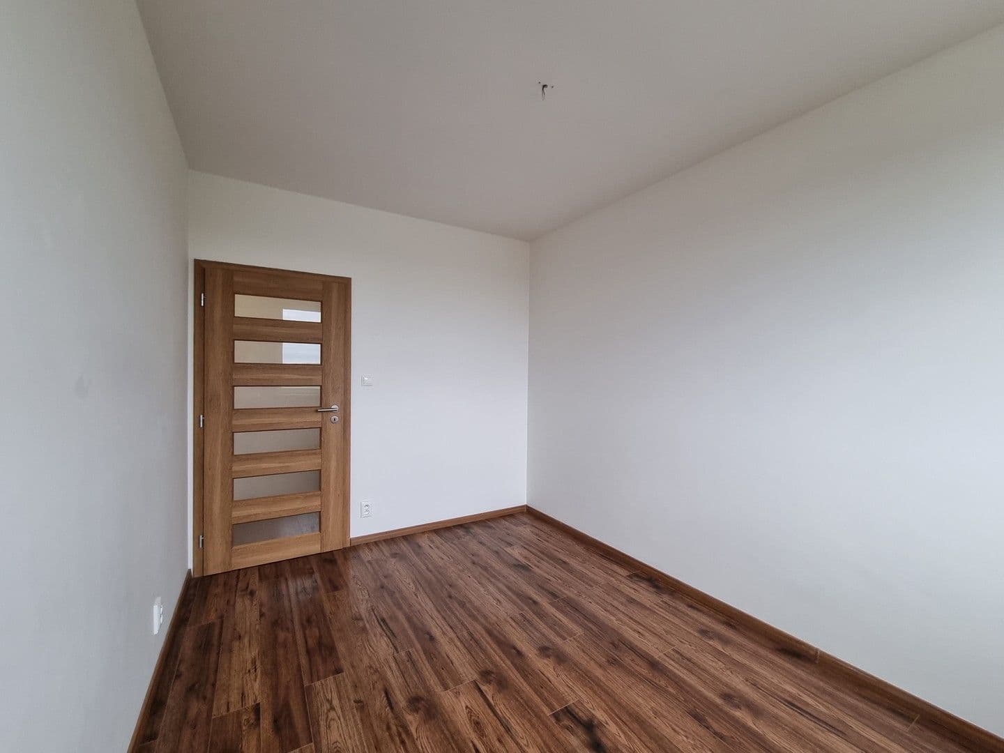 2 bedroom with open-plan kitchen flat to rent, 54 m², V Honech, Klecany, Středočeský Region 2 bedroom with open-plan kitchen flat to rent, 54 m², V Honech, Klecany, Středočeský Region