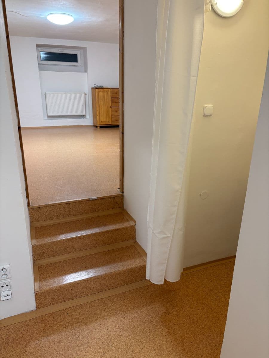 1 bedroom with open-plan kitchen flat to rent, 42 m², Purkyňova, Brno, Jihomoravský Region 1 bedroom with open-plan kitchen flat to rent, 42 m², Purkyňova, Brno, Jihomoravský Region