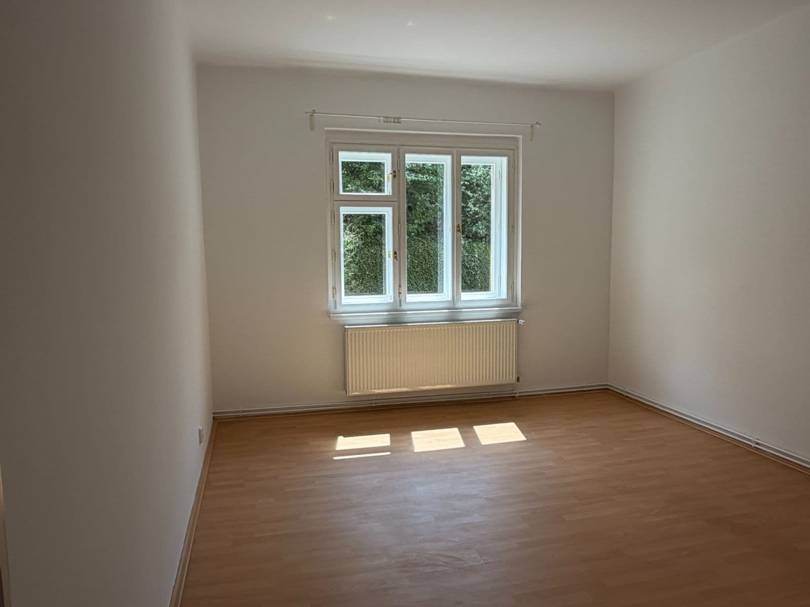 1 bedroom with open-plan kitchen flat to rent, 44 m², Košická, Prague, Prague 1 bedroom with open-plan kitchen flat to rent, 44 m², Košická, Prague, Prague