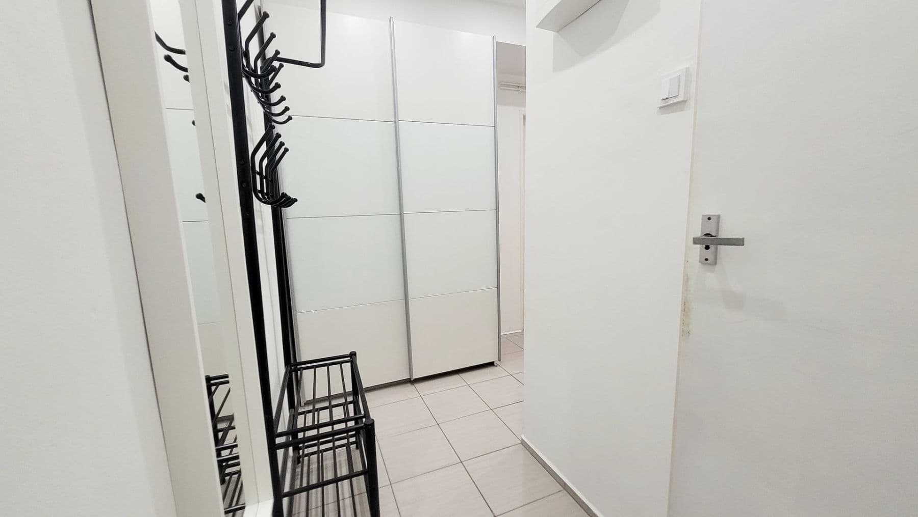 1 bedroom with open-plan kitchen flat to rent, 45 m², Kolbenova, Prague, Prague 1 bedroom with open-plan kitchen flat to rent, 45 m², Kolbenova, Prague, Prague
