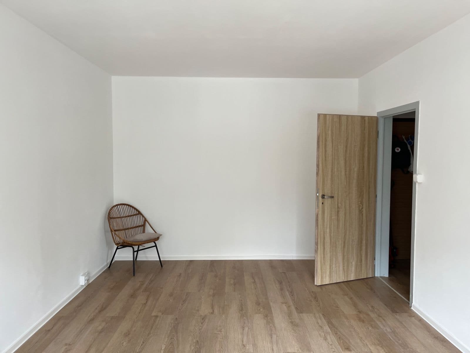 Studio flat to rent, 29 m², Tesaříkova, Prague, Prague Studio flat to rent, 29 m², Tesaříkova, Prague, Prague